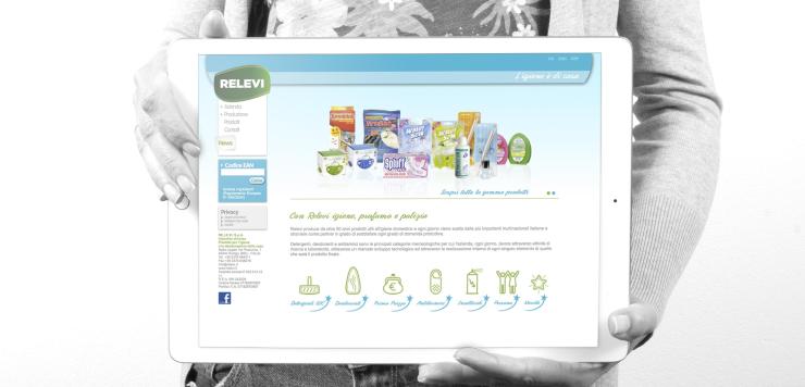 Il progetto del sito web per i profumatori Relevi
