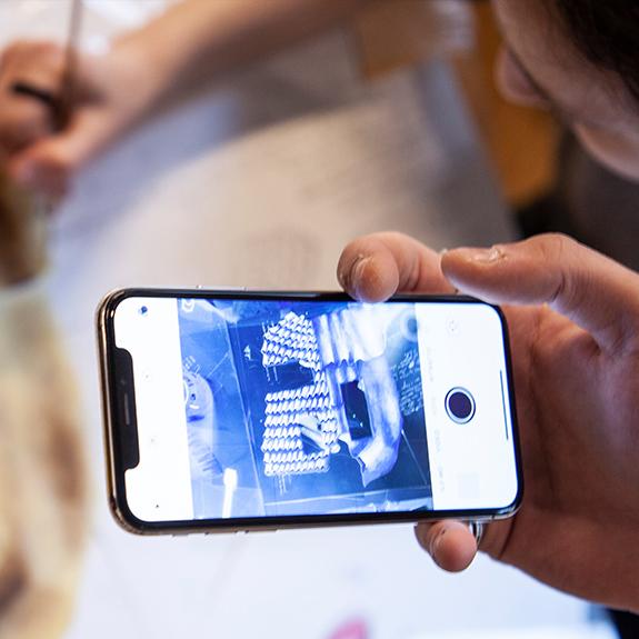L'articolo di Tavolobrain che parla di una scelta creativa in tema di shooting fotografico