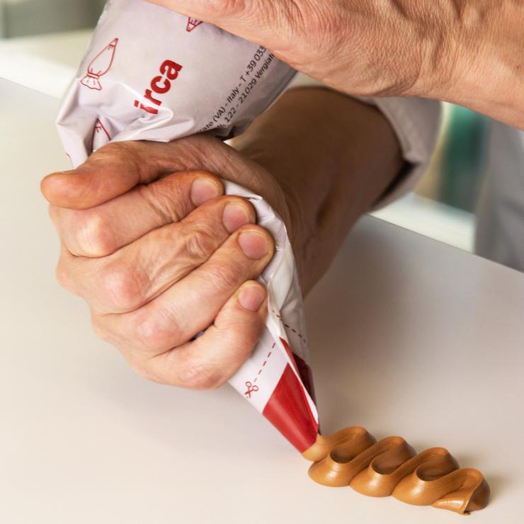 La campagna di lancio e posizionamento per le nuove sac &agrave; poche di Irca Group