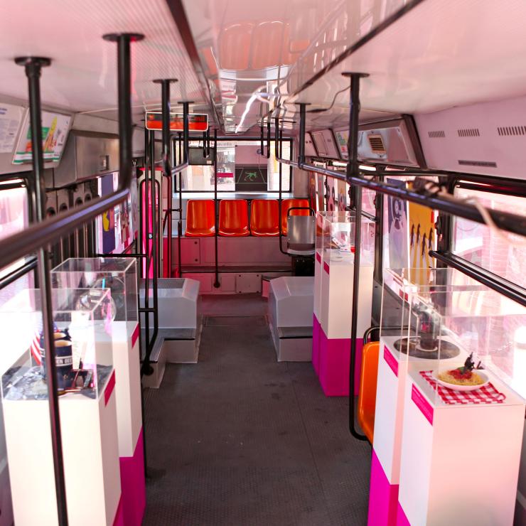 Allestimento autobus creativo