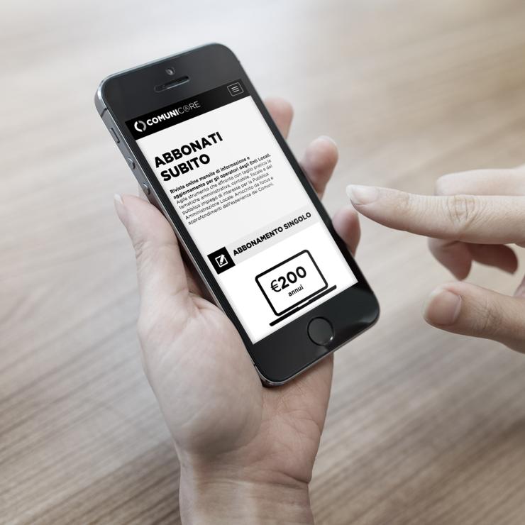 Il sito mobile realizzato per la rivista web Comunic@re, richiesto all'agenzia di comunicazione copiaincolla dalla Pubblica Amministrazione - copiaincolla