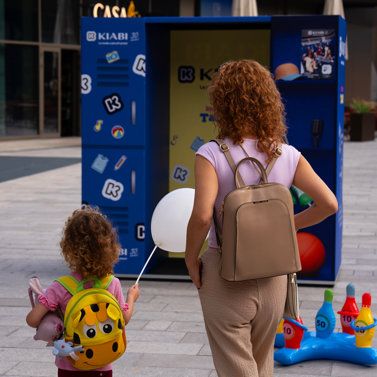 Armadietto per installazione Milano Kiabi - copiaincolla